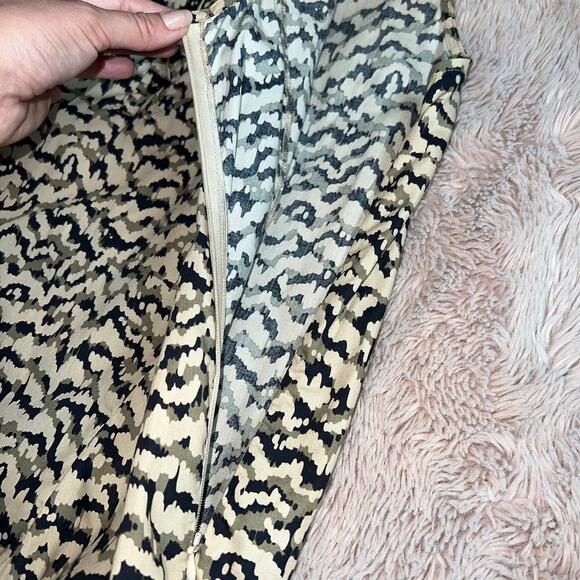 Gerard Darel Sleeveless Partial-Button Front Abstract Print Dress Size: US 10 - Picture 13 of 16